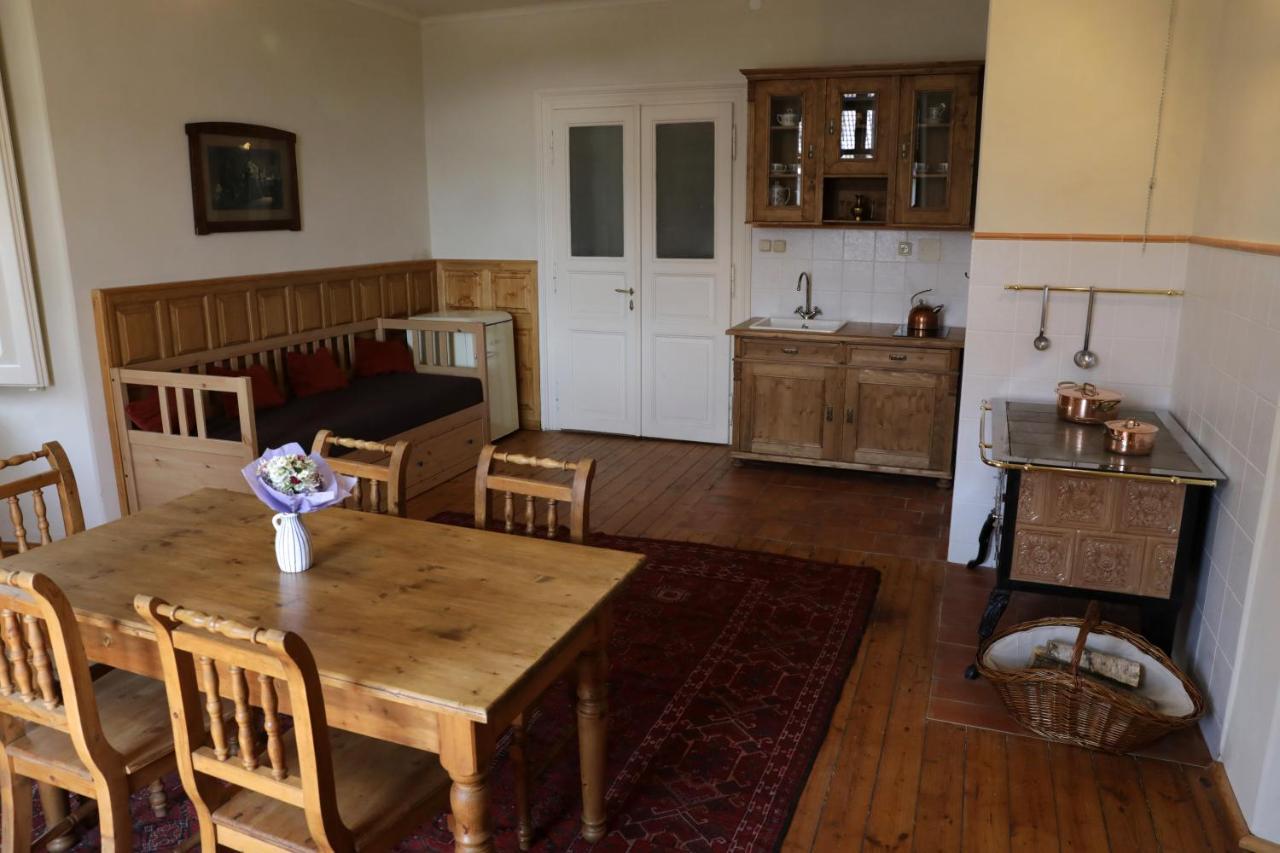 Historicke Apartmany Zelenohorska Posta Nepomuk Zewnętrze zdjęcie