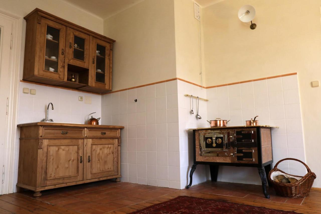 Historicke Apartmany Zelenohorska Posta Nepomuk Zewnętrze zdjęcie